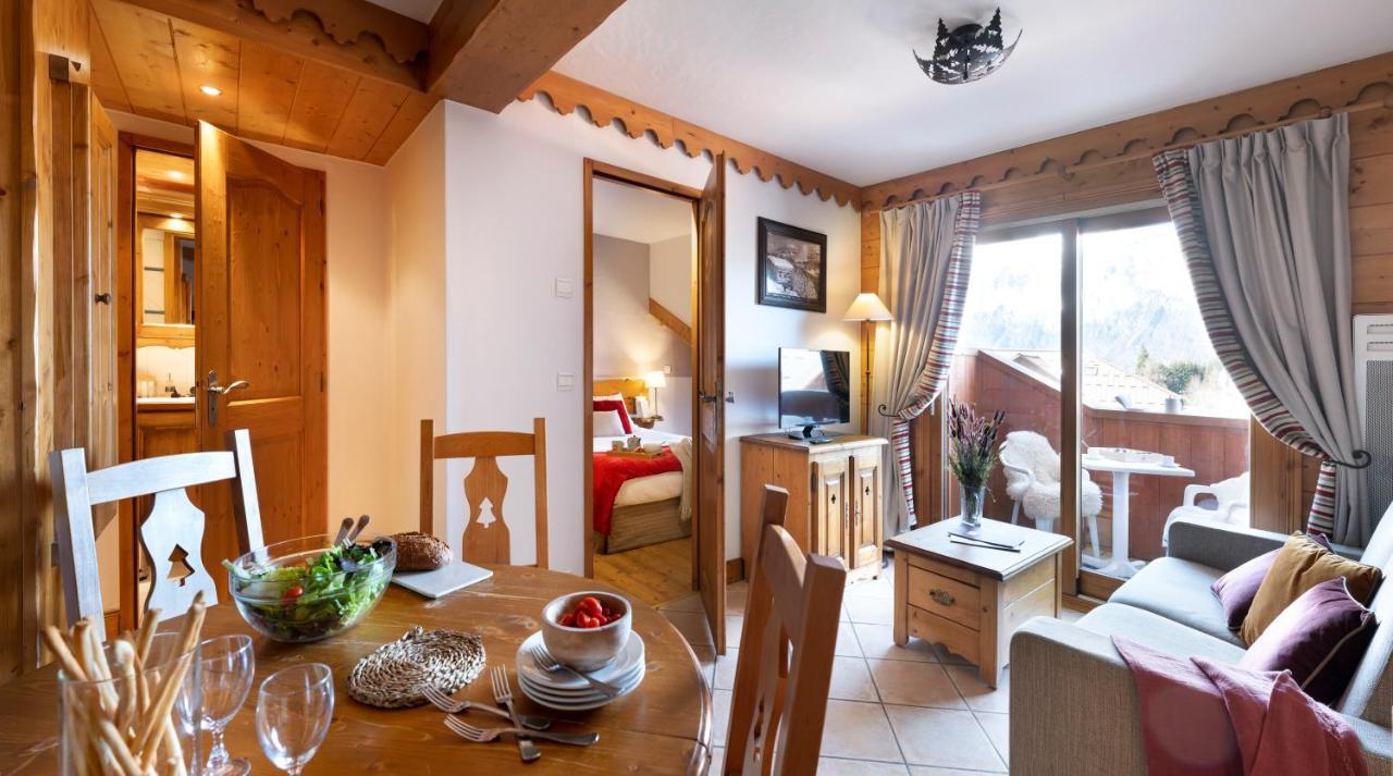 Residence Pierre & Vacances Premium Les Fermes Du Soleil Les Carroz d'Araches Exterior foto