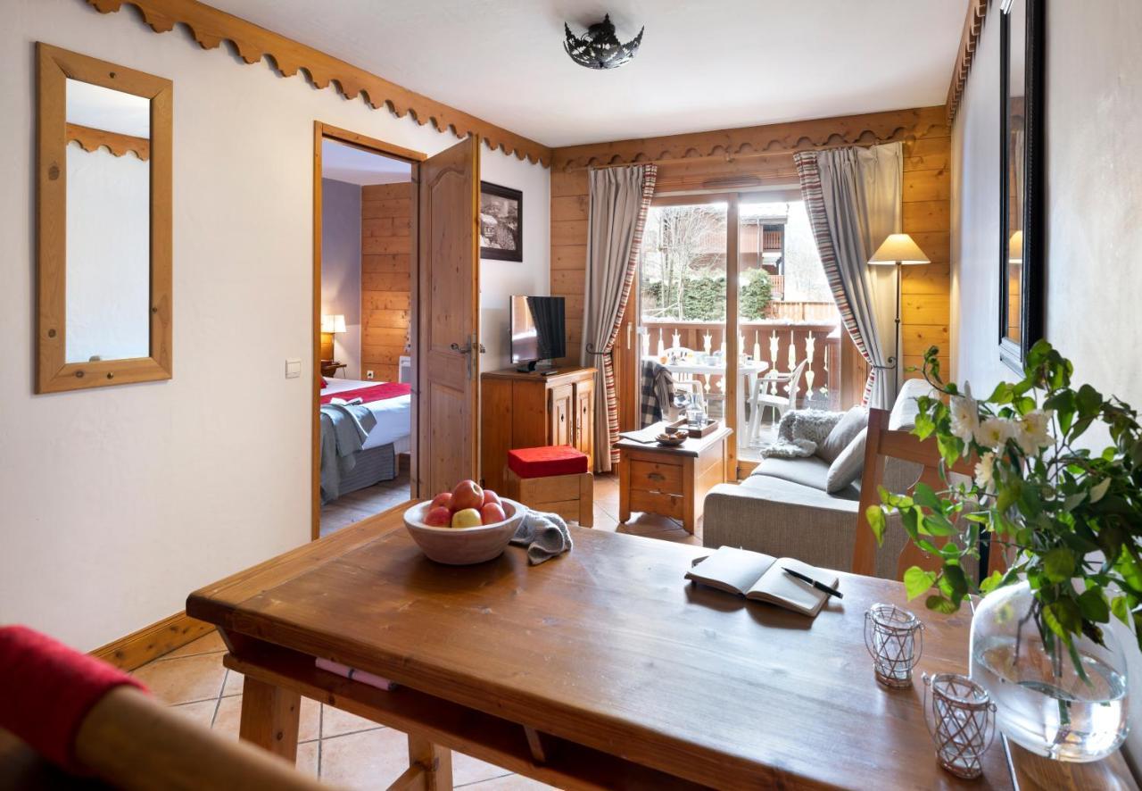 Residence Pierre & Vacances Premium Les Fermes Du Soleil Les Carroz d'Araches Exterior foto