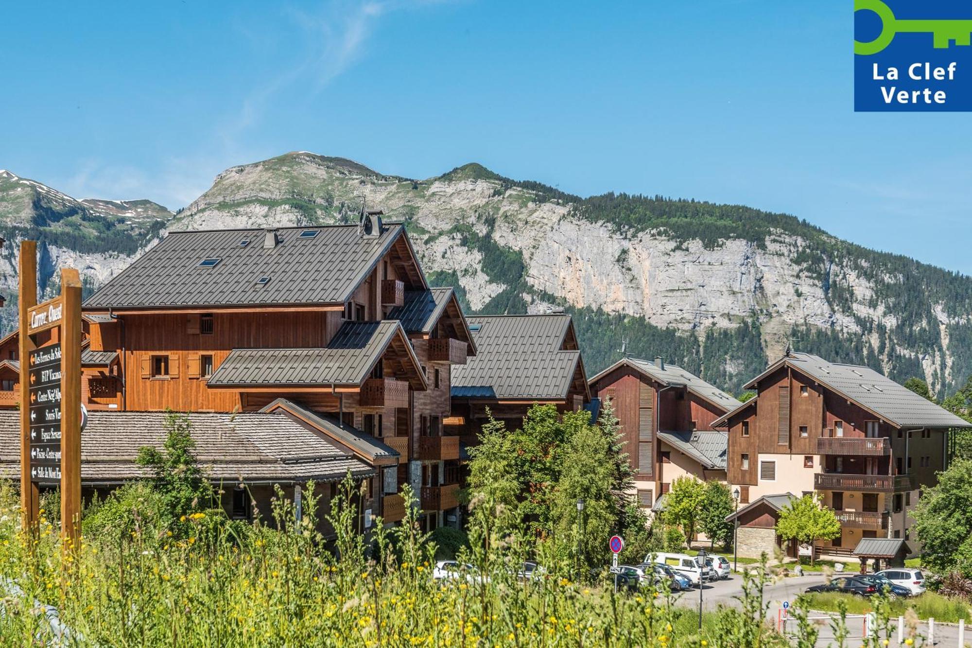 Residence Pierre & Vacances Premium Les Fermes Du Soleil Les Carroz d'Araches Exterior foto