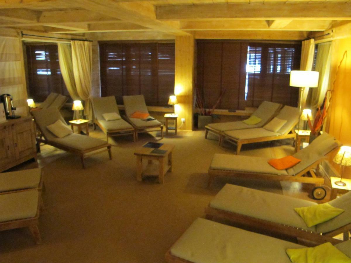 Residence Pierre & Vacances Premium Les Fermes Du Soleil Les Carroz d'Araches Exterior foto